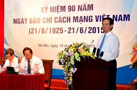 “កាសែតវៀតណាមកាន់តែអភិវឌ្ឍន៍យ៉ាងខ្លាំងក្លារួមចំណែកក្នុងការអភិវឌ្ឍន៍របស់ប្រទេសជាតិ”